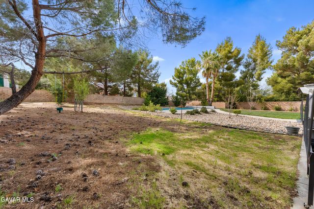 41143 Mission Drive, Palmdale, CA 93551