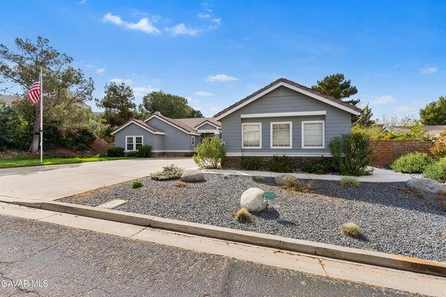 41143 Mission Drive, Palmdale, CA 93551