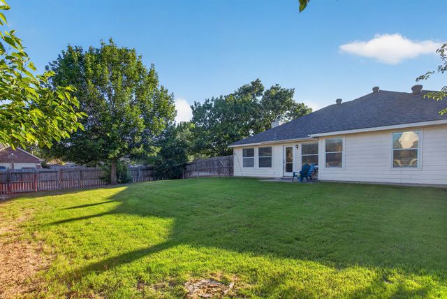 13524 Saddlewood Drive, Fort Worth, TX 76052