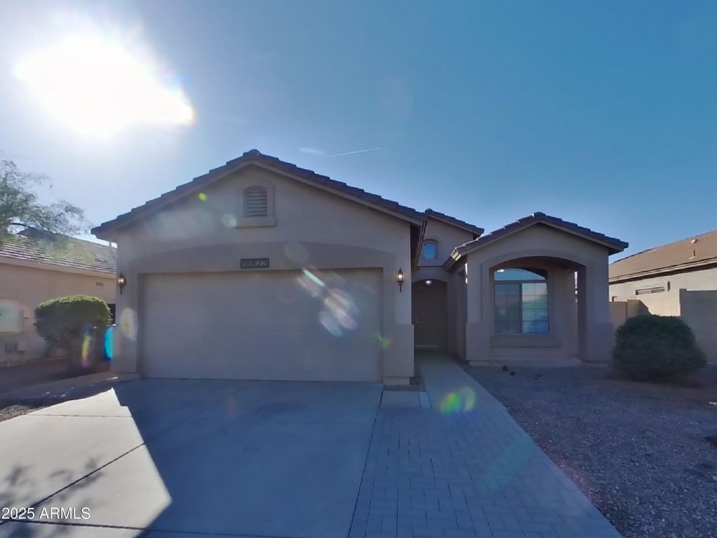 16823 W COTTONWOOD Street, Surprise, AZ 85388