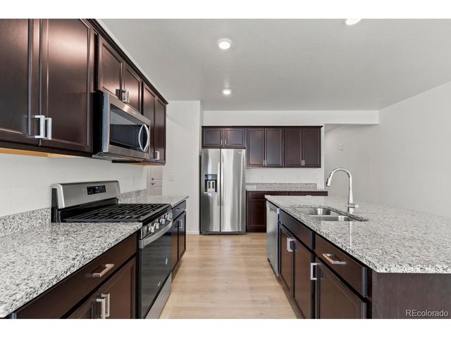 10189 Cedar St, Firestone, CO 80504