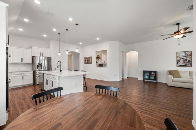 2601 Creswick Drive, Mansfield, TX 76084