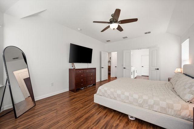 2601 Creswick Drive, Mansfield, TX 76084