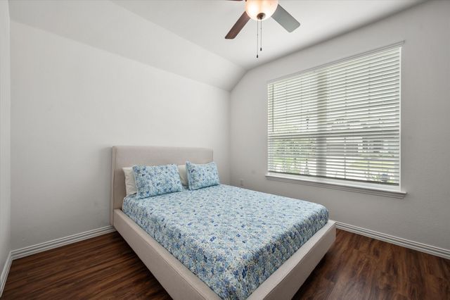 2601 Creswick Drive, Mansfield, TX 76084