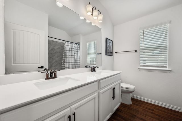 2601 Creswick Drive, Mansfield, TX 76084