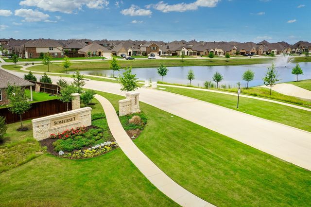 2601 Creswick Drive, Mansfield, TX 76084