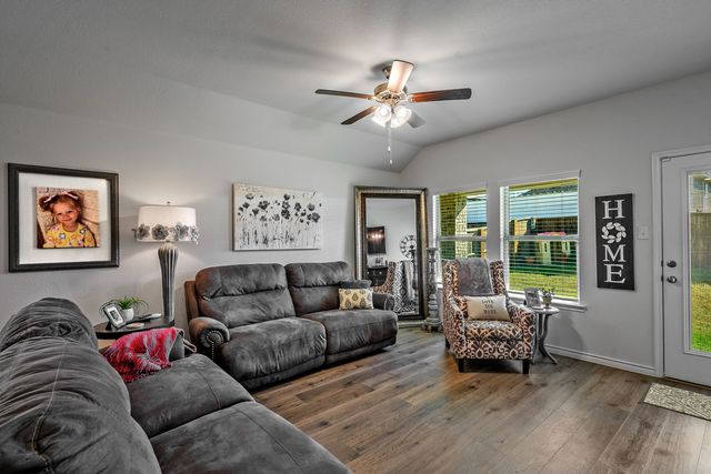2213 Elena Drive, Anna, TX 75409