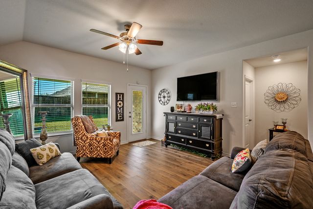 2213 Elena Drive, Anna, TX 75409