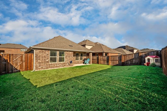 2213 Elena Drive, Anna, TX 75409