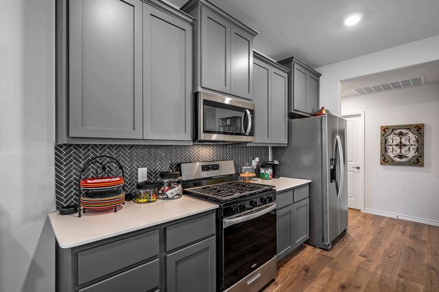 2213 Elena Drive, Anna, TX 75409