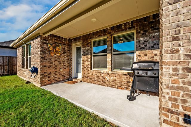 2213 Elena Drive, Anna, TX 75409
