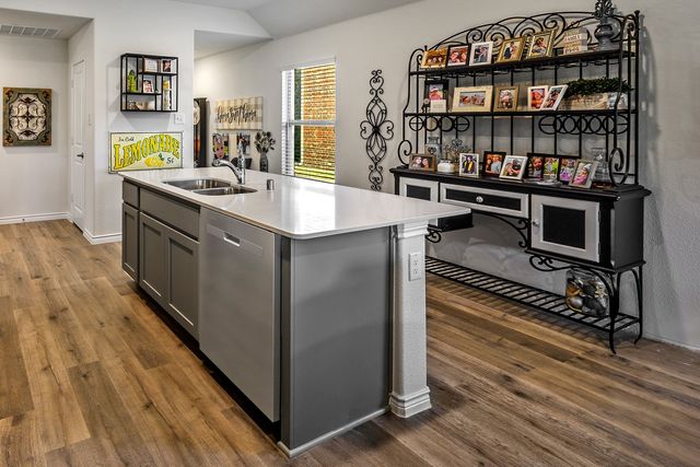 2213 Elena Drive, Anna, TX 75409