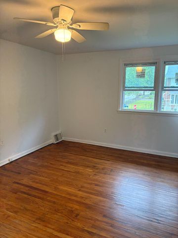 3419 CARTER LN, Chester, PA 19013