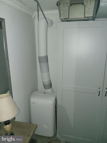 3419 CARTER LN, Chester, PA 19013