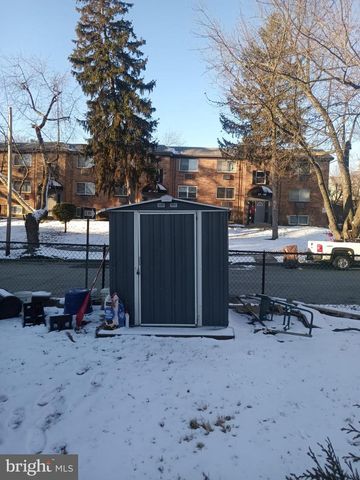 3419 CARTER LN, Chester, PA 19013