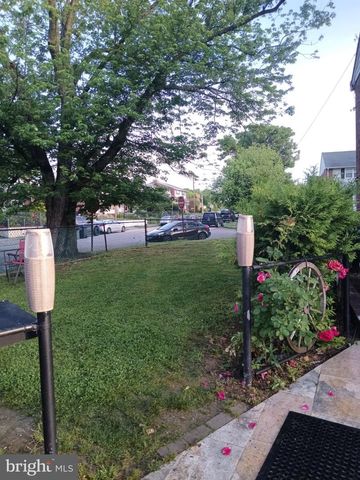 3419 CARTER LN, Chester, PA 19013