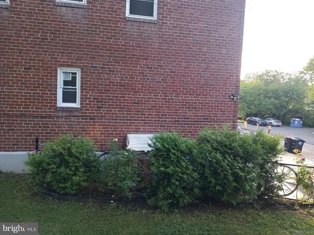 3419 CARTER LN, Chester, PA 19013