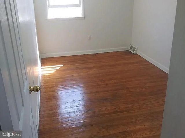 3419 CARTER LN, Chester, PA 19013