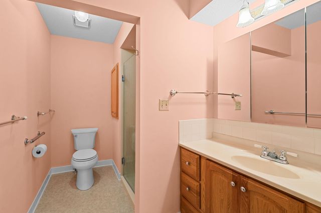 38558 Grand Avenue, North Branch, MN 55056