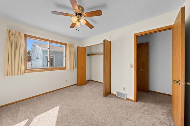 38558 Grand Avenue, North Branch, MN 55056