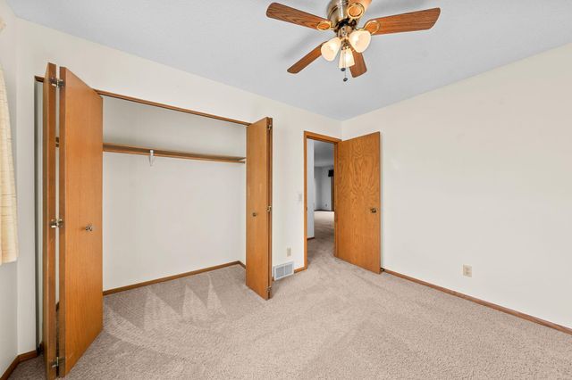 38558 Grand Avenue, North Branch, MN 55056