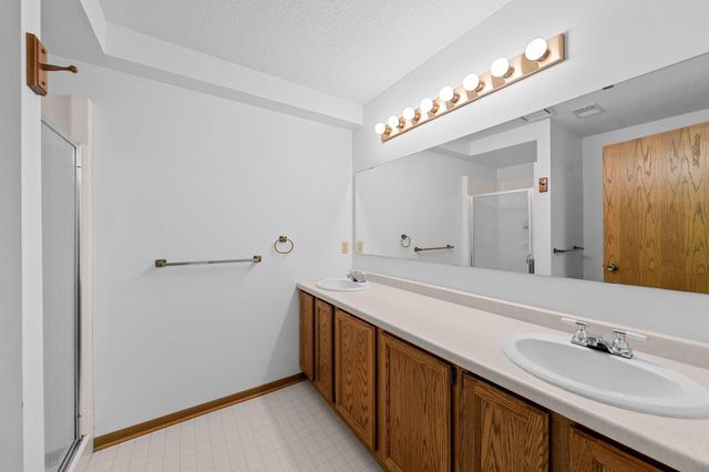 38558 Grand Avenue, North Branch, MN 55056