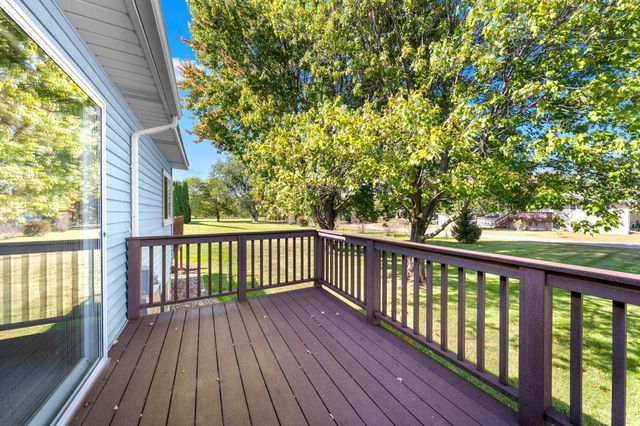 38558 Grand Avenue, North Branch, MN 55056