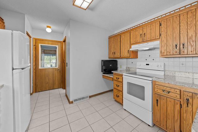 38558 Grand Avenue, North Branch, MN 55056