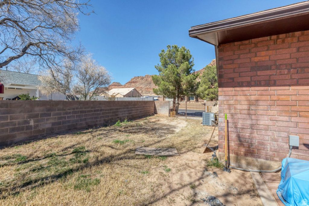 Image 35 of property listing at 3334 UTE RD, St. George, UT 84790