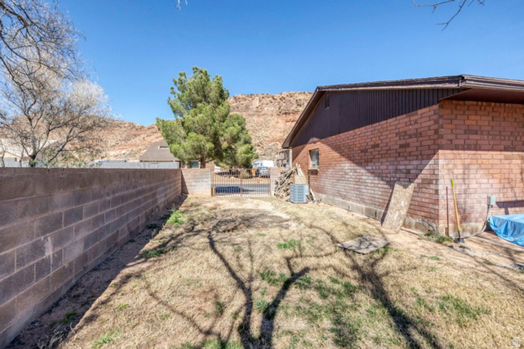 Image 36 of property listing at 3334 UTE RD, St. George, UT 84790