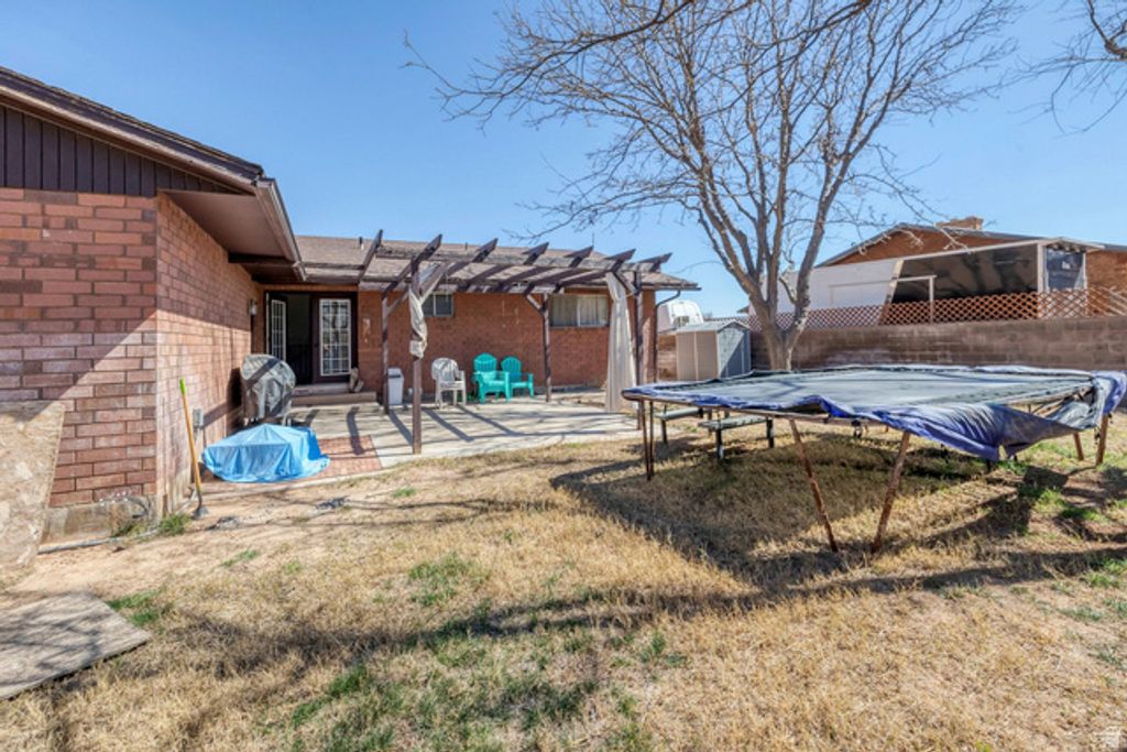 Image 37 of property listing at 3334 UTE RD, St. George, UT 84790