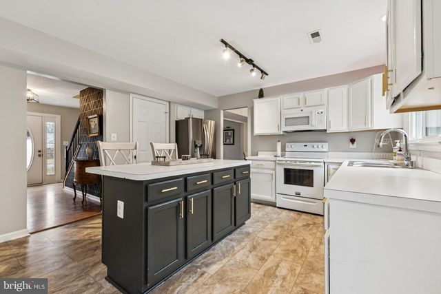 14 WILLOW GLEN CT, Stafford, VA 22554