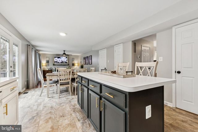 14 WILLOW GLEN CT, Stafford, VA 22554