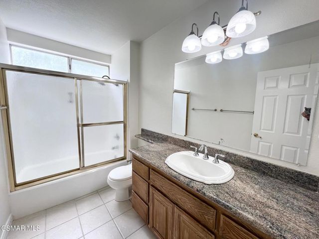 3077 Saddleback Court, Thousand Oaks, CA 91360