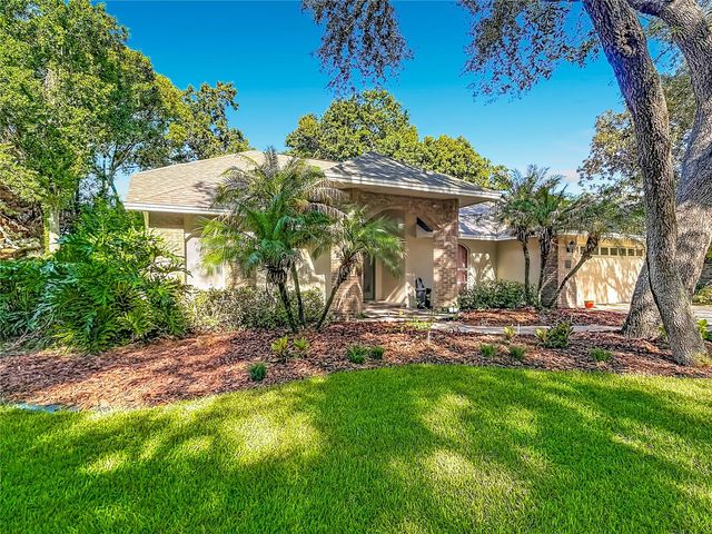 2803 ASTON AVENUE, Plant City, FL 33566