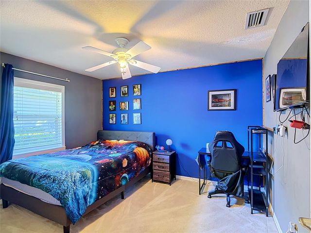 2803 ASTON AVENUE, Plant City, FL 33566