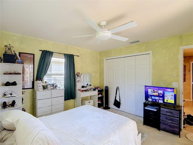 2803 ASTON AVENUE, Plant City, FL 33566