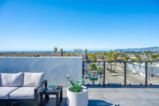 402 W Grand Avenue 313, Grover Beach, CA 93433