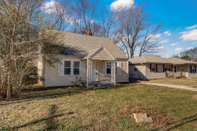 521 N Warren Avenue, Springfield, MO 65802