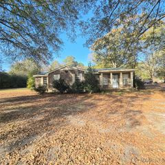 1480 Atkin Hill Road, Wetumpka, AL 36092
