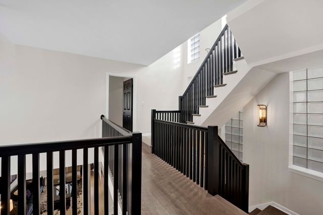 828 S Bell Avenue, Chicago, IL 60612