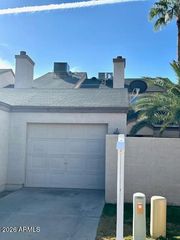 3301 E KELTON Lane 103, Phoenix, AZ 85032