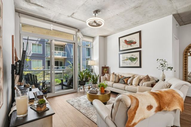 600 12th Ave S Apt 513, Nashville, TN 37203