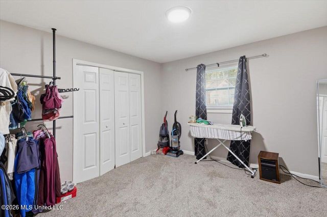 507 Heatherwood Drive, Jackson, MS 39212