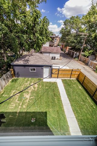 723 N Waller Avenue 1, Chicago, IL 60644