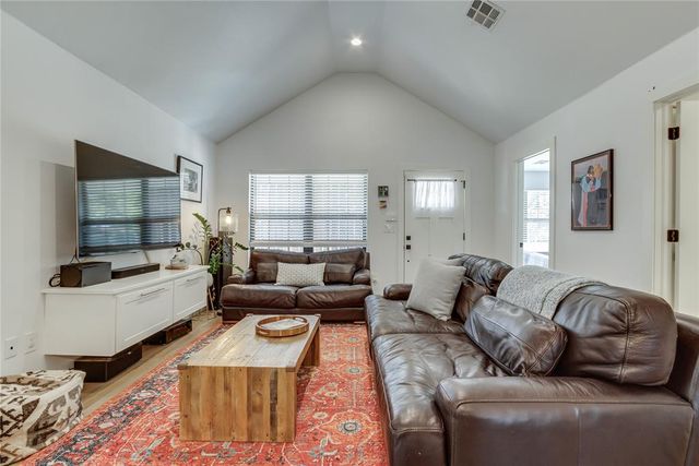 1809 NW 14th Street, Oklahoma City, OK 73106