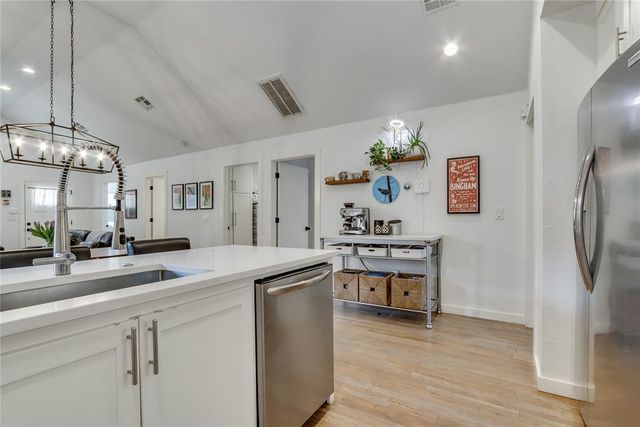 1809 NW 14th Street, Oklahoma City, OK 73106