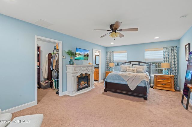 647 Hugo Drive, Toms River, NJ 08753