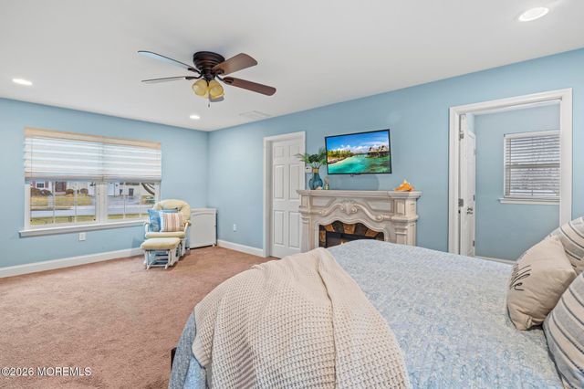 647 Hugo Drive, Toms River, NJ 08753