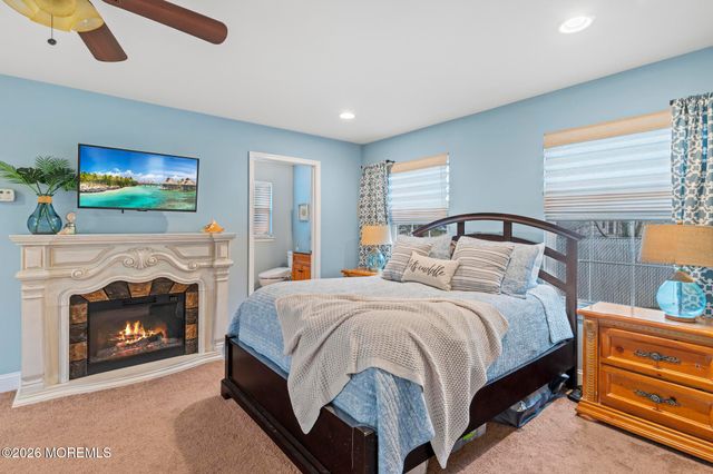 647 Hugo Drive, Toms River, NJ 08753